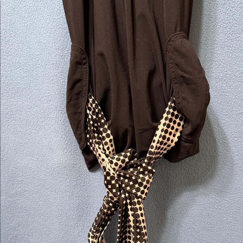 Black Sleeveless Top with Checkered Accents Open Back and Material Belt Size M - Picture 4 of 16